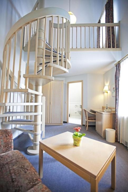 Hotel Hirsch Leonberg Kültér fotó