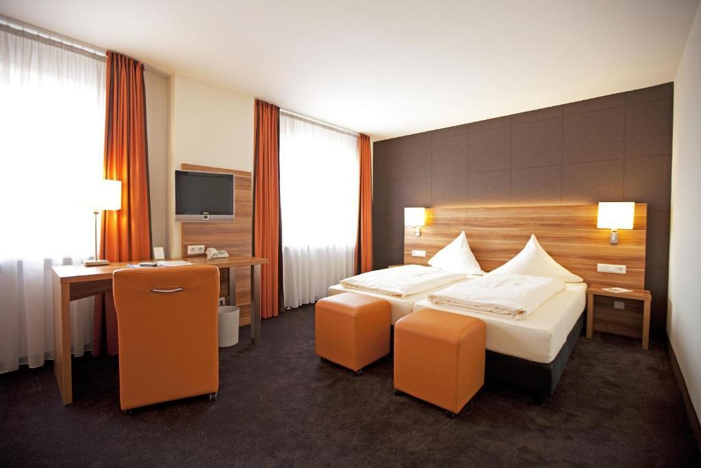 Hotel Hirsch Leonberg Szoba fotó