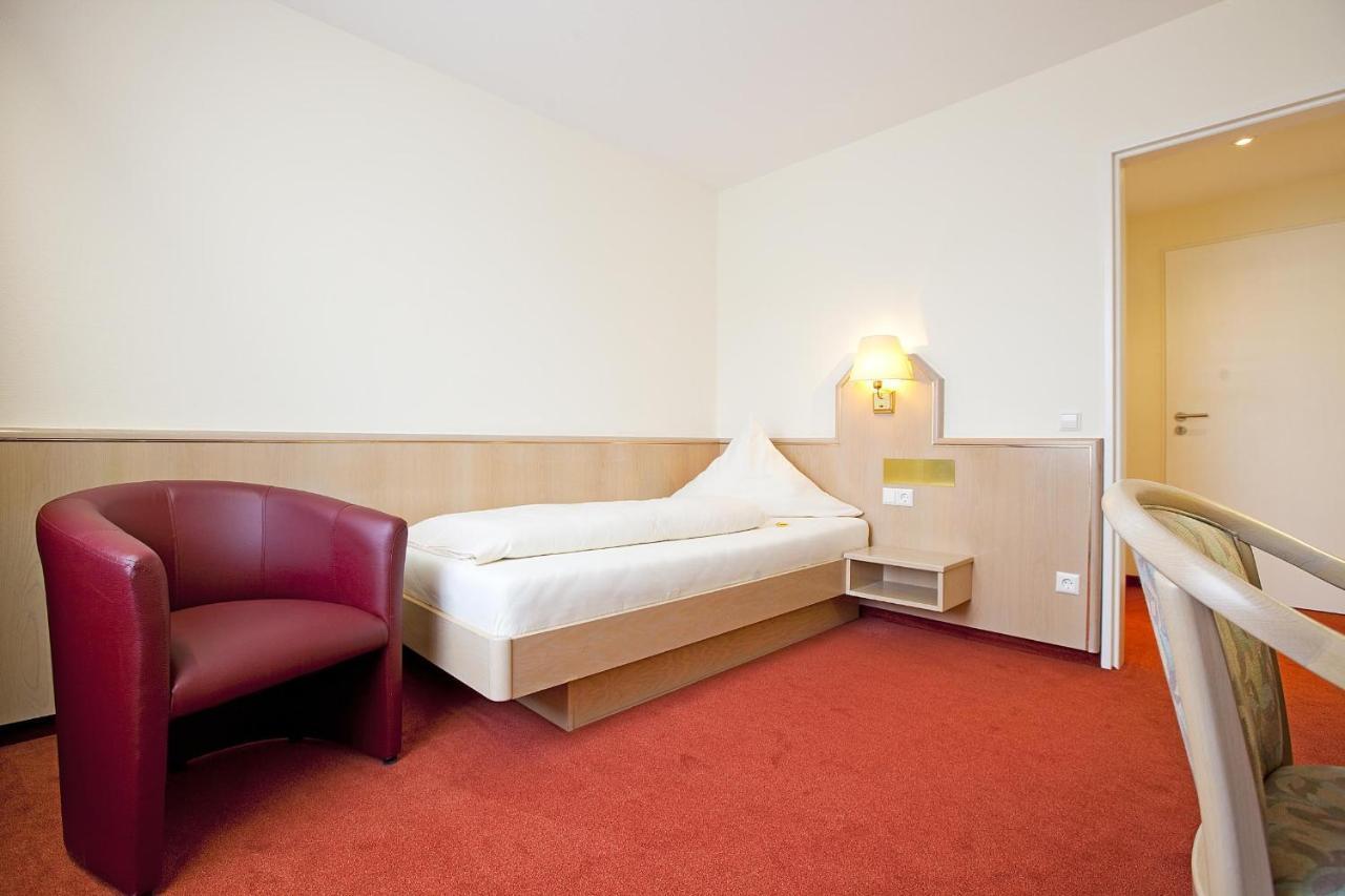 Hotel Hirsch Leonberg Szoba fotó