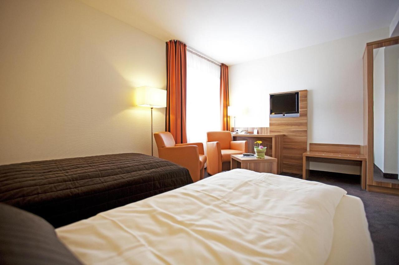 Hotel Hirsch Leonberg Szoba fotó